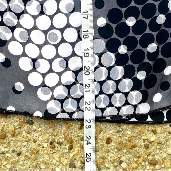 Isabela d. 100% Silk Polka Dot Black and White Lined Skirt Size 8 - Picture 2 of 5